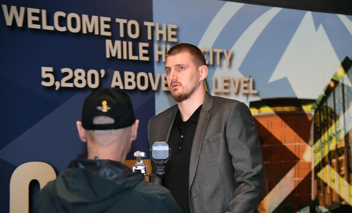 九游游戏中心下载-包含穆雷与30激战澳大利亚队分钟，险胜胜负难料！，Karsa焦点对战赢得满堂喝彩的词条