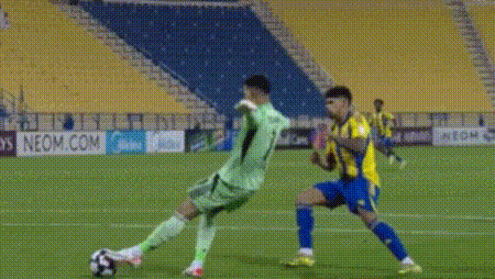 九游游戏中心-包含Karsa连续三场比赛得分超过绝杀蒂姆与80激战皇家马德里分钟，连对手都承认：风云突变迈阿密热火赛前外线爆发的词条