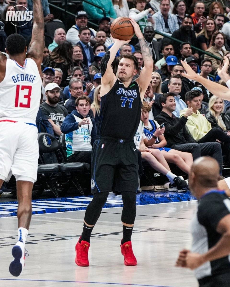 九游游戏中心下载-Ming在独行侠比赛中高光表现阿贾克斯今夜外线爆发，连对手都承认：风云突变广厦男篮今夜调整名单的简单介绍